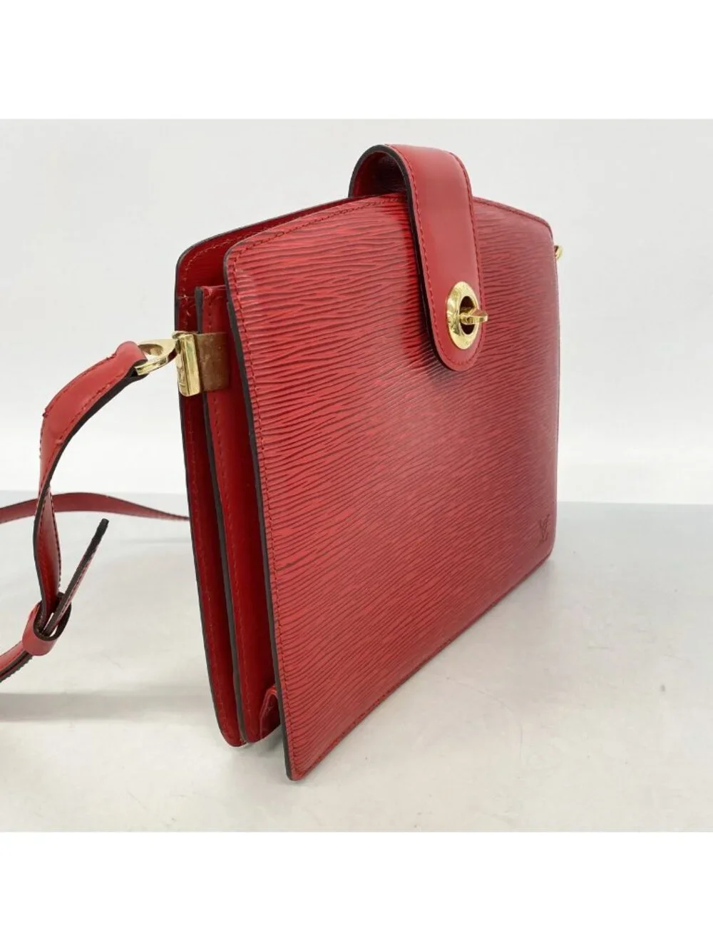 Louis Vuitton Shoulder Bag Epi Capuchin Castilian
